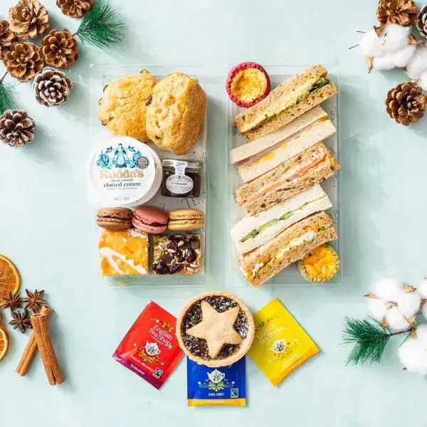 Afternoon Tea with Mince Pie